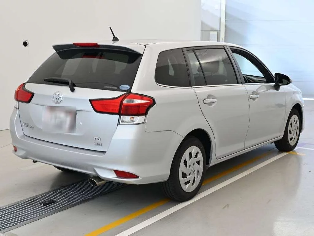 Toyota Corolla Fielder ZRE162G 2019